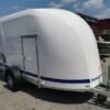 remolque de poliéster Niewiadów con puerta lateral y rampa de carga