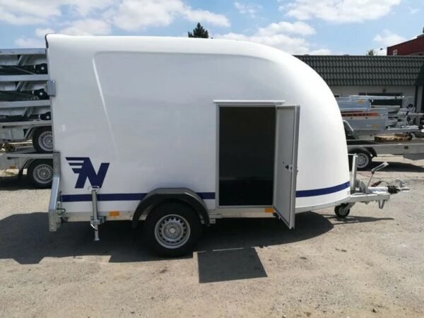 remolque de poliéster Niewiadów con puerta lateral y rampa de carga