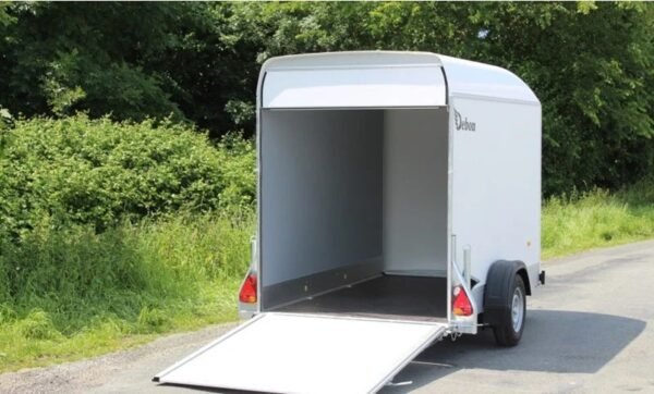 remolque Debon Roadster 300